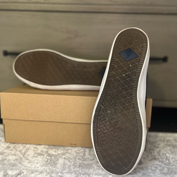 Sperry Navy and Tan Sneakers - Picture 2 of 5